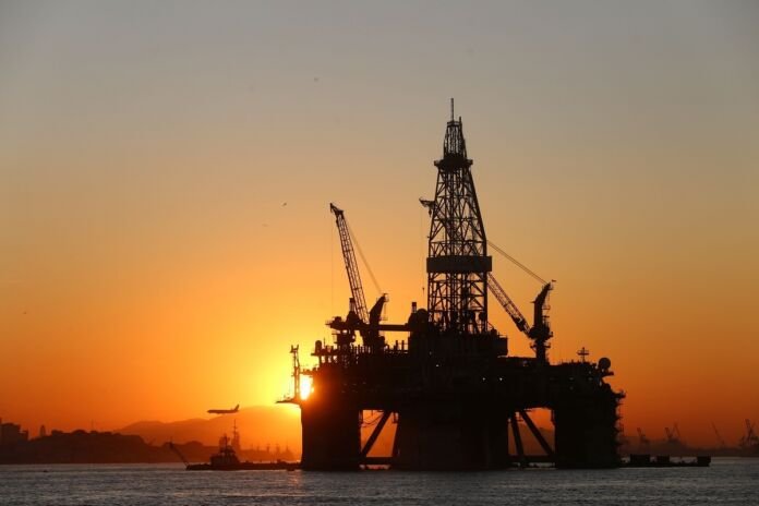 Niterói avalia que a votação unânime da Corte Especial do Superior Tribunal de Justiça (STJ), que manteve a atual partilha dos royalties para Niterói, Maricá e Rio