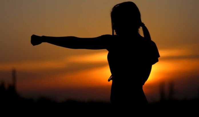 alerj-aprova-criacao-de-programa-de-defesa-pessoal-para-mulheres