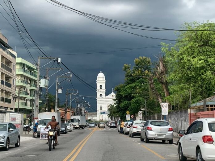 O que não falta no Natal Iluminado de Maricá é adiamento das datas e infelizmente houve mais um atraso na inauguração da festividade