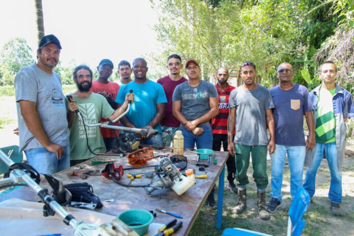 A Prefeitura de Magé, por meio da Secretaria Municipal de Agricultura Sustentável e Defesa dos Animais, está promovendo mais um curso gratuito voltado para os trabalhadores rurais do município.