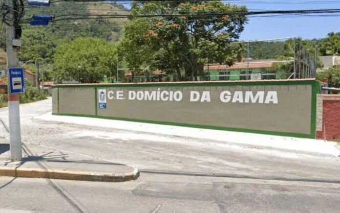 Casos de bullying envolvendo discriminação racial resultaram na morte de um estudante da Colégio Estadual Domício da Gama, no Centro de Maricá.