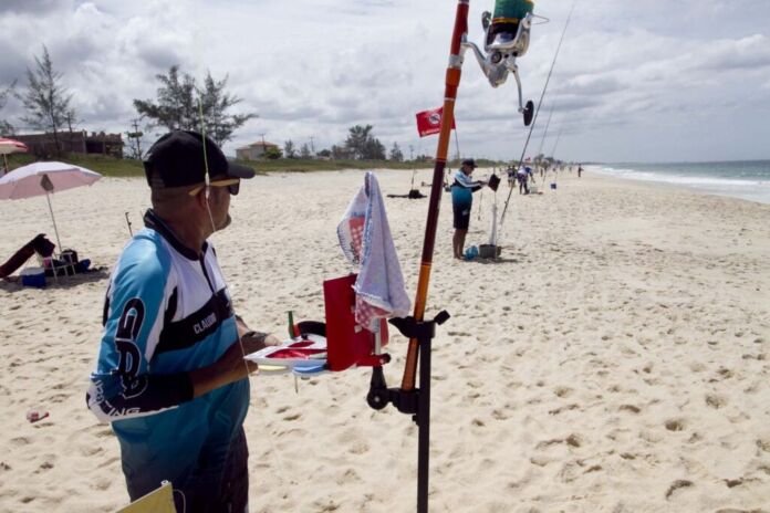 A Prefeitura de Maricá, por meio da Secretaria de Pesca, abre neste domingo (30/03), às 7h, o Circuito de Pesca Esportiva de Maricá com a etapa de Jaconé.