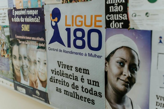 A Prefeitura de Maricá, em parceria com a Secretaria de Políticas e Defesa dos Direitos das Mulheres e a Secretaria de Segurança Cidadã, anunciou que a Casa da Mulher passará a funcionar 24 horas durante fins de semana e feriados
