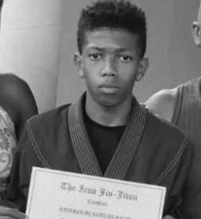 O jovem estudante da rede estadual de ensino morreu após ser vítima de bullying e racismo. 