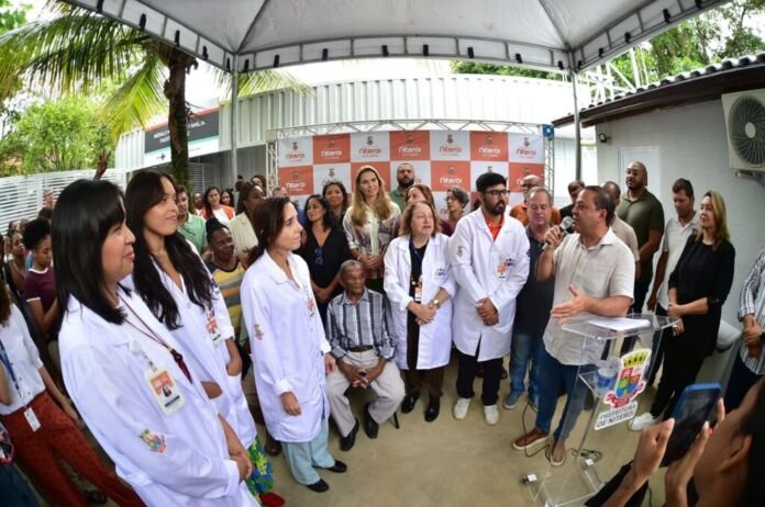 A Prefeitura de Niterói reabriu, neste sábado (26), o Módulo do Programa Médico de Família Faustino Pérez do Morro do Céu, no Caramujo.