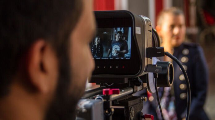 intensivo_direcao-fotografia-e1651152957571 A Prefeitura de Maricá, por meio do Instituto de Ciência, Tecnologia e Inovação (ICTIM), abre na próxima segunda-feira (07/04) as inscrições para 26 cursos oferecidos pela Incubadora de Inovação Social em Cultura.