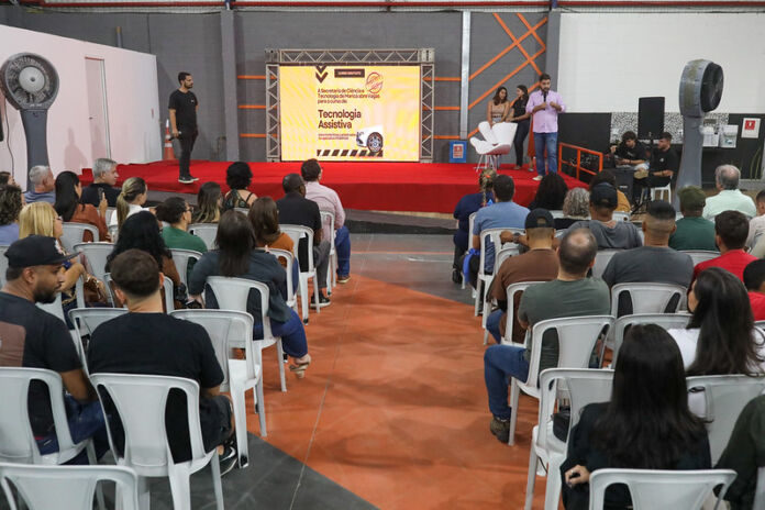 A Prefeitura de Maricá, por meio da Companhia de Desenvolvimento de Maricá (CODEMAR), lançou oficialmente o aplicativo de transporte e serviços Mobimar.
