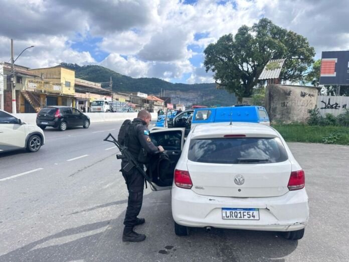 A Prefeitura de Maricá, por meio da Secretaria de Segurança Cidadã de Maricá, teve atuação central na prisão de um dos acusados de envolvimento no assalto a casa do vereador de Saquarema Wellington de Peres.