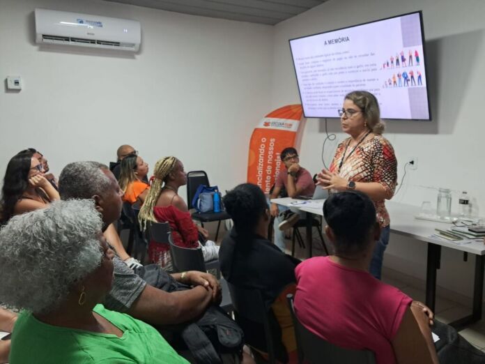 A Prefeitura de Niterói realizou, por meio da Companhia de Limpeza de Niterói (CLIN), a palestra “Conhecendo a Doença de Alzheimer” para os colaboradores da empresa.