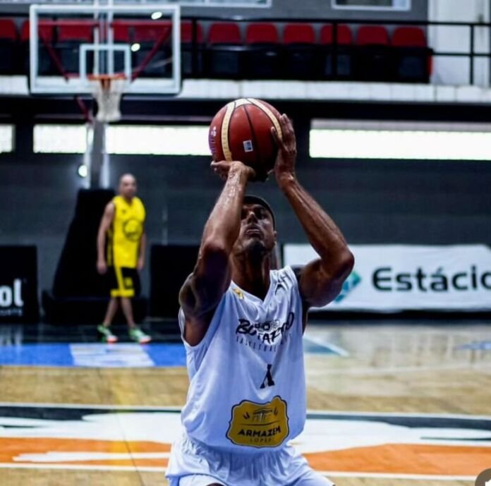 foto 2 Até domingo (4), Niterói será a casa do basquete. A cidade recebe a sexta edição do Campeonato Sul-Sudeste de Basquetebol Master