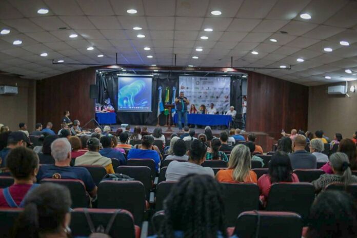 A primeira edição da Expo Panificação Tanguá – Confeitaria, Alimentos & Microempreendedor movimentou o Teatro Ana Maria Gac na manhã e início de tarde desta quarta-feira (14)