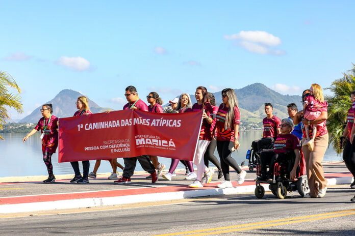 A Prefeitura de Maricá, por meio da Secretaria de Pessoa com Deficiência e Inclusão, realizou na manhã deste sábado (31/05), em Araçatiba, a 1ª Caminhada das Mães Atípicas de Maricá, em celebração ao mês das mães.