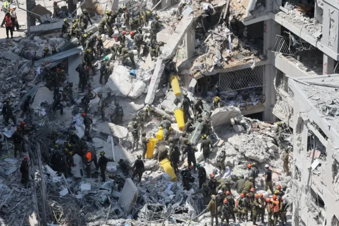 O Oriente Médio vive dias de apreensão com a escalada do conflito entre Israel e Irã, que se intensificou a partir da noite de quinta-feira, 12 de junho.