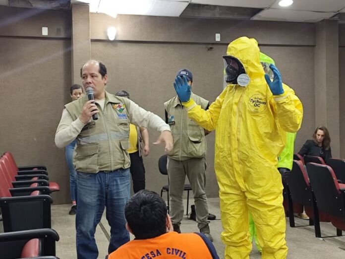 Na segunda-feira, 16, agentes da Defesa Civil e da Guarda Ambiental de Saquarema participaram de curso de capacitação em acidentes ambientais, realizado no município de Tanguá.