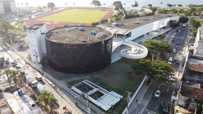 Segunda-feira (16), às 9h30, a Prefeitura de Niterói, em parceria com a Agência Nacional do Cinema (Ancine), lança o Programa Niterói Audiovisual (NAV) 2025, no Reserva Cultural, em São Domingos.