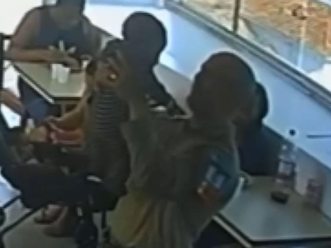 No último sábado (31/05), um Guarda Municipal de Niterói salvou a vida de um bebê de 10 meses que se engasgou durante o horário de almoço no Abrigo Municipal Lélia Gonzalez.