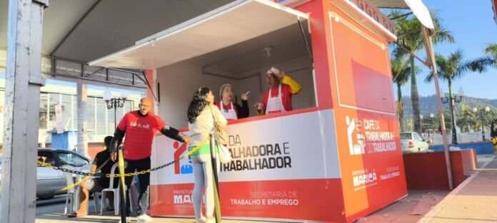 A Prefeitura de Maricá, por meio da Secretaria de Trabalho e Emprego, encerrou na manhã desta sexta-feira (20/06) a primeira edição do Café da Trabalhadora e do Trabalhador.