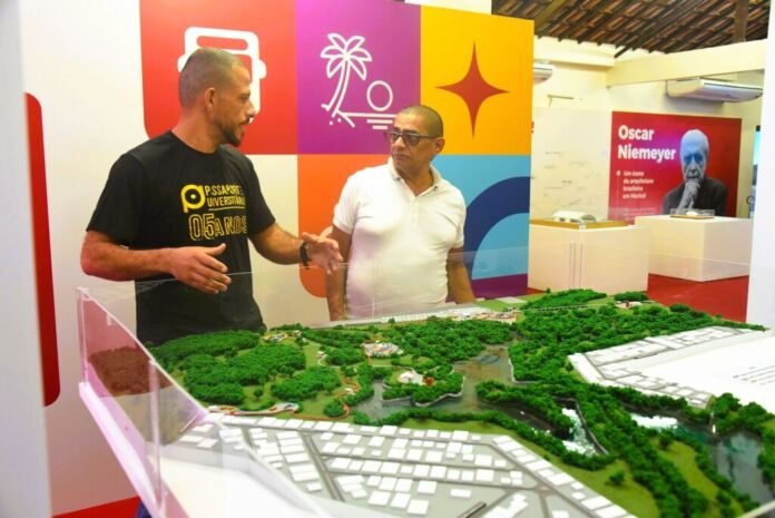 A Prefeitura de Maricá, por meio da Secretaria de Cultura, segue promovendo a visitação à Casa das Utopias, na Praça Orlando de Barros Pimentel, no Centro.