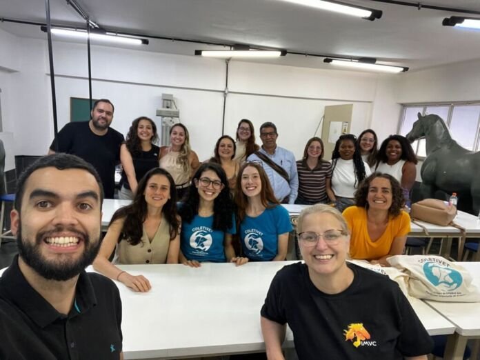 A Prefeitura de Saquarema foi representada por uma equipe da Secretaria Municipal dos Direitos dos Animais – SMDA na XII Conferência Internacional da Medicina Veterinária do Coletivo, promovida pelo Instituto de Medicina Veterinária do Coletivo – IMVC, em parceria com a Universidade da Amazônia – UNAMA e o Conselho Regional de Medicina Veterinária do Estado do Pará – CRMV-PA, na cidade de Belém.