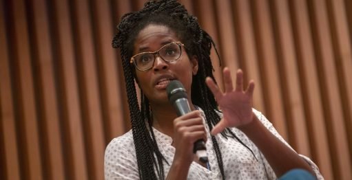 A Prefeitura de Maricá, por meio da Secretaria de Políticas e Defesa dos Direitos das Mulheres, vai celebrar mais uma vez o Dia da Mulher Maricaense nesta sexta (29) e sábado (30/08), na Arena da Barra.