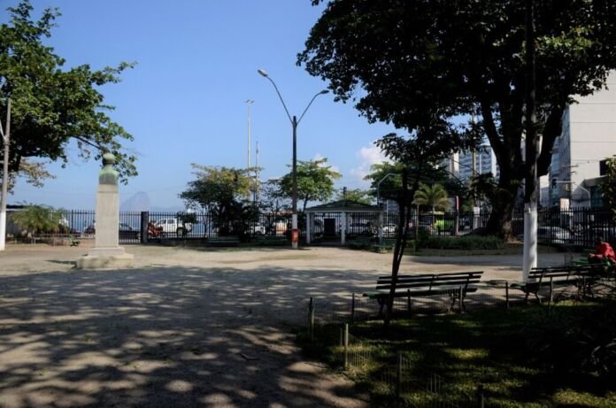 Entre a tarde de sexta-feira e a noite de domingo, a Praça Getúlio Vargas, em frente à Praia de Icaraí, Zona Sul de Niterói, vai fervilhar de atrações para todas as idades no Festival da Primavera, uma realização da Associação de Trucks e Feirantes de Niterói (Atruf) com produção do Orla Gourmet.