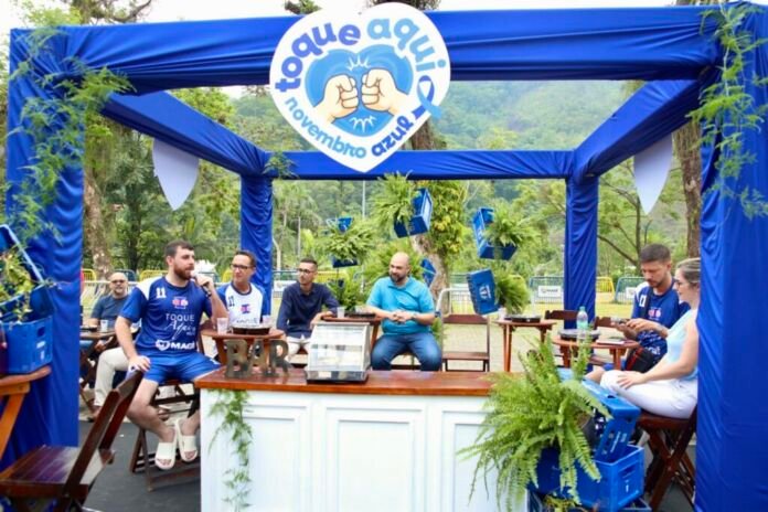 O Complexo de Esporte e Lazer Lamarca, em Raiz da Serra, recebeu no último sábado (15/11) o evento “Toque Aqui”, promovido pela Prefeitura de Magé em alusão ao Novembro Azul