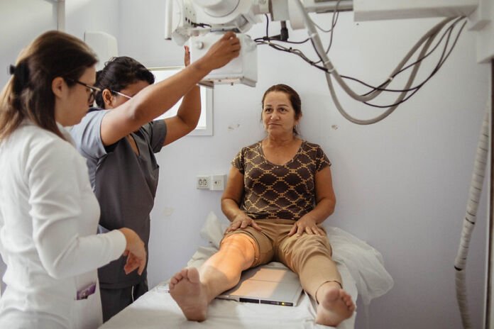 54967689910_f00e24a98a_c A Prefeitura de Maricá, por meio da Secretaria de Saúde, realizou neste sábado (06/12) mais uma edição do Caminhão da Saúde, ação itinerante que leva exames especializados diretamente aos bairros.