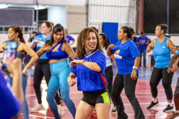 Foto - Paulo Loureiro A Prefeitura de Maricá, por meio da Secretaria de Esportes, promove o “Desafio Maricá 10h”, iniciativa que reforça a importância do exercício físico para a saúde física e mental e convida a população a participar de um dia inteiro dedicado ao movimento.