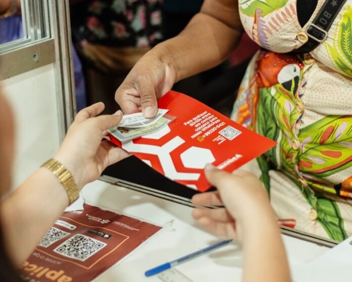 Foto - Thamyris Mello A Prefeitura de Maricá, por meio da Secretaria de Economia Solidária e Empreendedorismo Social, inicia nesta segunda-feira (08/12) o processo de recadastramento dos beneficiários da Moeda Social Mumbuca