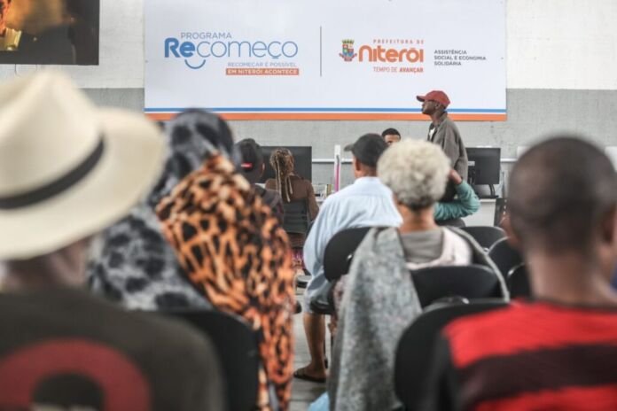 Inaugurado em agosto, o Programa Recomeço é executado no Centro Integrado Multidisciplinar, gerido pela Secretaria Municipal de Assistência Social e Economia Solidária.