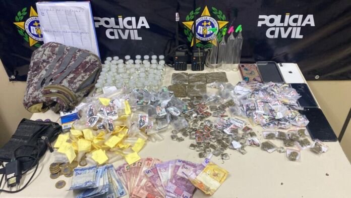 Nesta semana, a Polícia Civil realizou uma grande operação na Comunidade da Linha, em São José do Imbassaí, distrito de Maricá (RJ).
