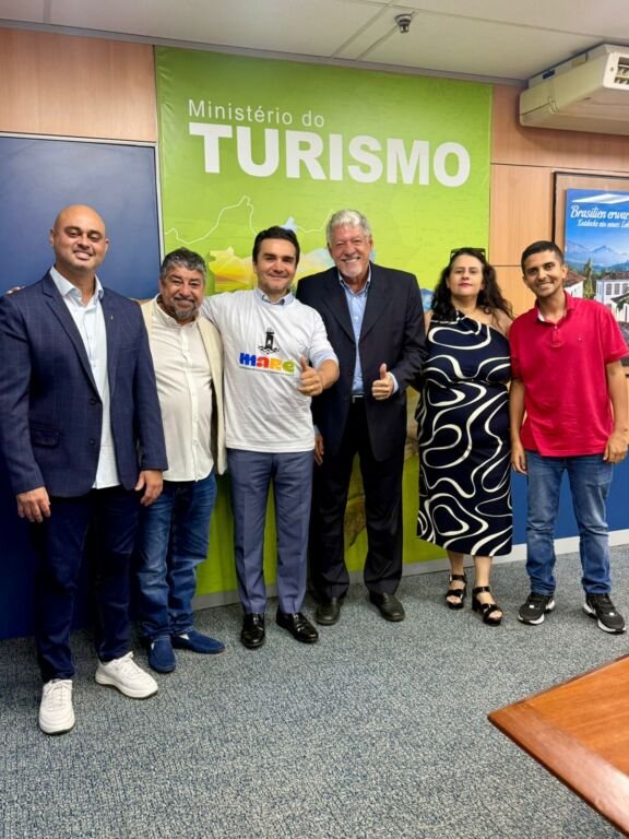 O prefeito de Maricá, Washington Quaquá, se reuniu com o ministro do Turismo, Celso Sabino, em Brasília.