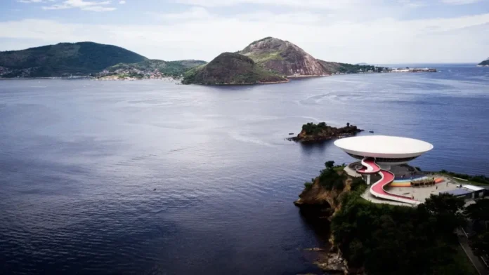 04-01-2023-MAC-Alex-Ramos-3-1-1 A Prefeitura de Niterói realiza, nesta quarta-feira (07), às 18h, no Auditório do Caminho Niemeyer, uma audiência pública sobre o Programa Vida Nova no Morro.