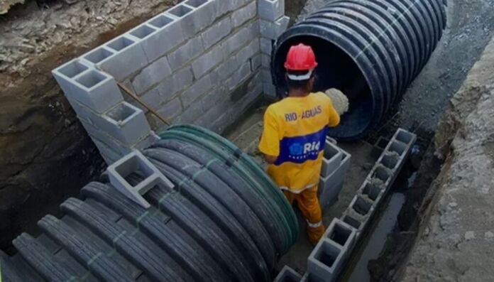 A CET-Rio irá implantar uma operação de trânsito neste domingo (18/01) para a execução de obras da concessionária Zona Oeste Mais Saneamento, na Estrada Marechal Mallet