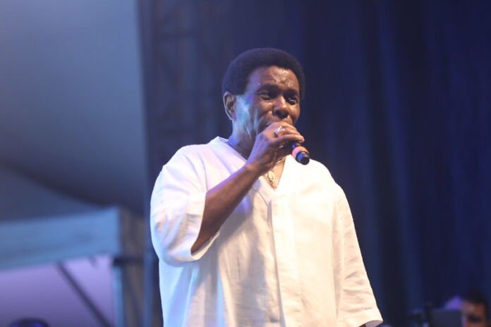 55017164194_302f352bdc_c A Prefeitura de Maricá promoveu uma festa histórica na noite desta quarta-feira (31/12) para celebrar a chegada de 2026, com 10 palcos, mais de 20 atrações musicais e queima de fogos em sete regiões do município.