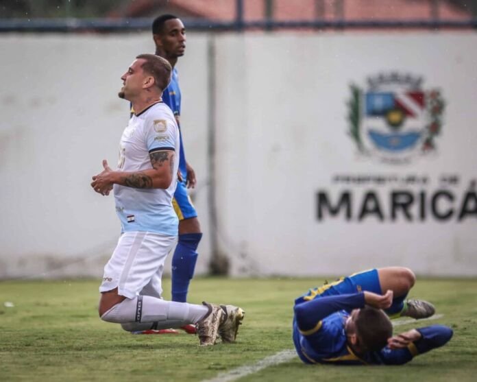 Não foi a tarde que os torcedores do Maricá F.C esperavam.