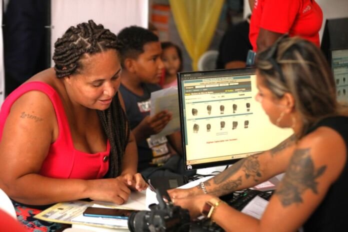 Ação social no MCMV Inoã - Foto de Clarildo Menezes (3) A Prefeitura de Maricá, por meio das secretarias de Assistência Social e Cidadania e Especial de Promoção das Comunidades e Minha Casa Minha Vida, promoveu uma ação social no conjunto habitacional de Inoã para centenas de moradores.