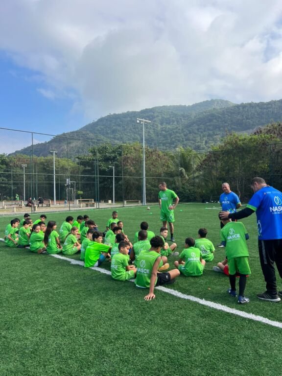Divulgação - Nasce Tibau (3) A Prefeitura de Niterói abre, nesta segunda-feira (05), as inscrições para a colônia de férias gratuita do Núcleo Avançado de Sustentabilidade, Cultura e Esporte (Nasce-Tibau), que oferece atividades culturais e esportivas com foco na sustentabilidade para todas as idades.