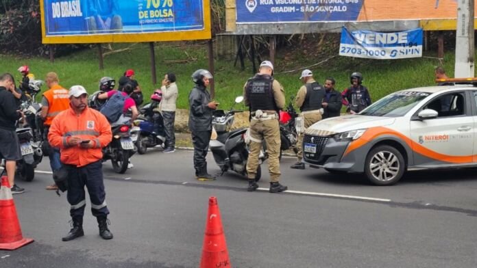 A Prefeitura de Niterói realizou uma nova ação integrada de fiscalização contra motos barulhentas.