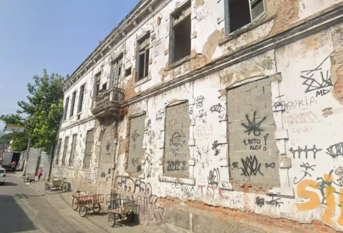 A Prefeitura de Niterói formalizou um pedido ao Governo do Estado do Rio de Janeiro para assumir a gestão do histórico Palácio Nilo Peçanha, mais conhecido como Palácio do Ingá.