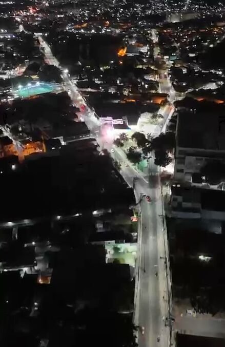 A Prefeitura de Niterói avança com a iluminação de LED na Zona Norte. Nas próximas semanas, todas as transversais ao principal eixo viário do bairro do Barreto, formado pelas ruas Benjamin Constant, General Castrioto e Luiz Palmier, estarão 100% iluminadas com tecnologia LED