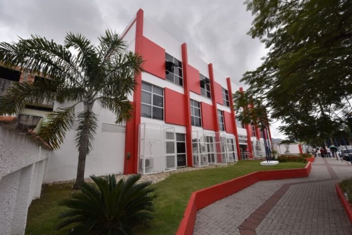 A Prefeitura de Maricá, por meio da Secretaria de Assistência Social e Cidadania, divulgou nesta sexta-feira (30/01) o resultado final da Etapa de Avaliação e Homologação do processo seletivo simplificado para o Programa Criança Feliz