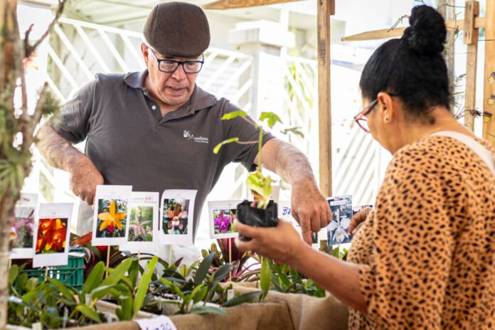 A Prefeitura de Maricá, por meio da Secretaria de Agricultura e Pecuária, promove neste sábado (07/02), a partir das 8h, a primeira edição de 2026 da Feira da Agricultura Familiar, na Praça Agroecológica de Araçatiba