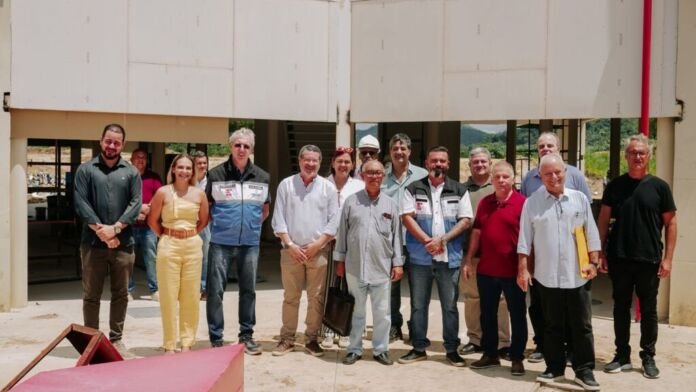 A Prefeitura de Maricá, por meio da Companhia de Desenvolvimento de Maricá (Codemar), realizou nesta sexta-feira (20/02) uma vistoria no prédio principal do Parque Tecnológico