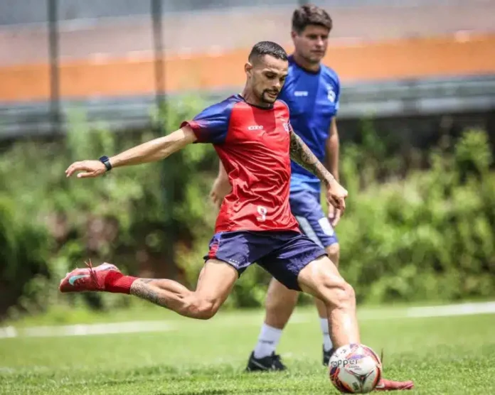 O Maricá F.C entra em campo neste domingo (01), às 17h, para o jogo mais decisivo da temporada. No Estádio João Saldanha, o Tsunami recebe o Nova Iguaçu pela quinta rodada do Grupo X do Cariocão Superbet 2026.