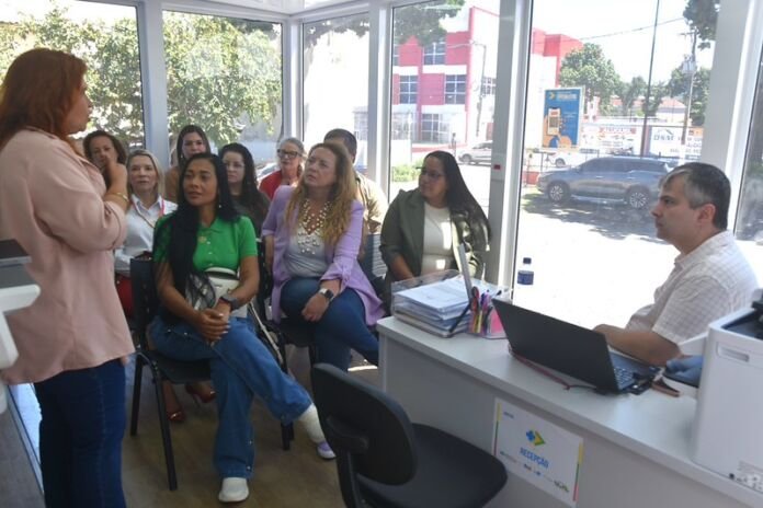 A Prefeitura de Maricá, por meio da Secretaria de Saúde, iniciou nesta segunda-feira (16/03) os atendimentos da carreta da saúde da mulher do programa 'Agora Tem Especialistas