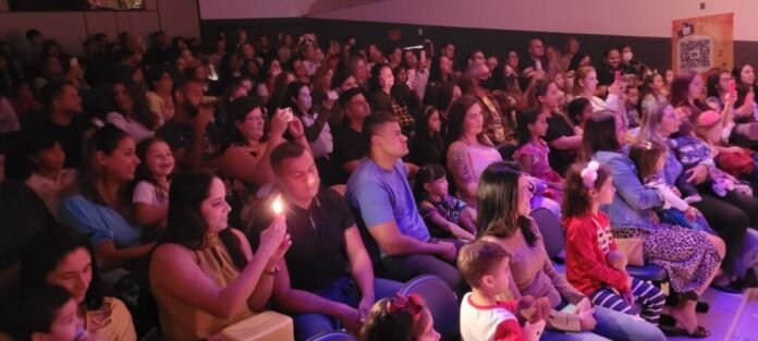 O Teatro Municipal Mário Lago receberá dois espetáculos no fim de semana, em Saquarema