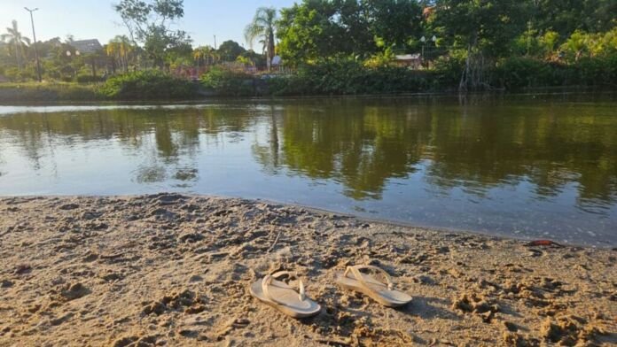 Na tarde da última quinta-feira, 5 de março, um homem foi encontrado morto no Canal de Bambuí, em Maricá