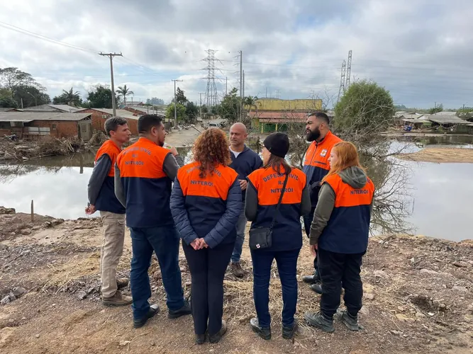 A Prefeitura de Niterói colocou à disposição do município de Juiz de Fora (MG) o sistema de Defesa Civil da cidade para apoiar as ações de enfrentamento às fortes chuvas que afetam a região