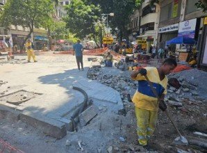 A CET-Rio implantará um planejamento de trânsito a partir desta quarta-feira (08/04) para viabilizar obras de reurbanização na Rua da Carioca, no Centro da cidade, incluindo o projeto “Rua da Cerveja”.